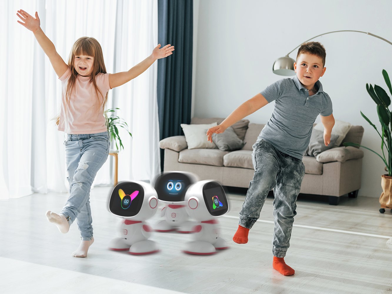 Version 1.0.0 Kids dancing with Misa