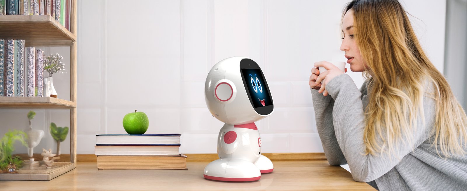 Version 1.0.0 Girl Talking with Misa Robot